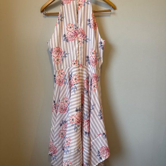 Candie’s floral striped handkerchief hem high neck dress - Picture 7 of 8